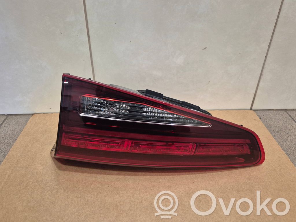 Hyundai Tucson TL Takaluukun takavalot 