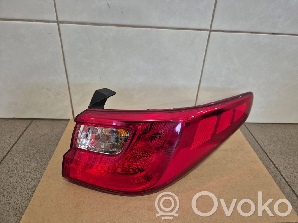 Rear/tail lights   92402D4