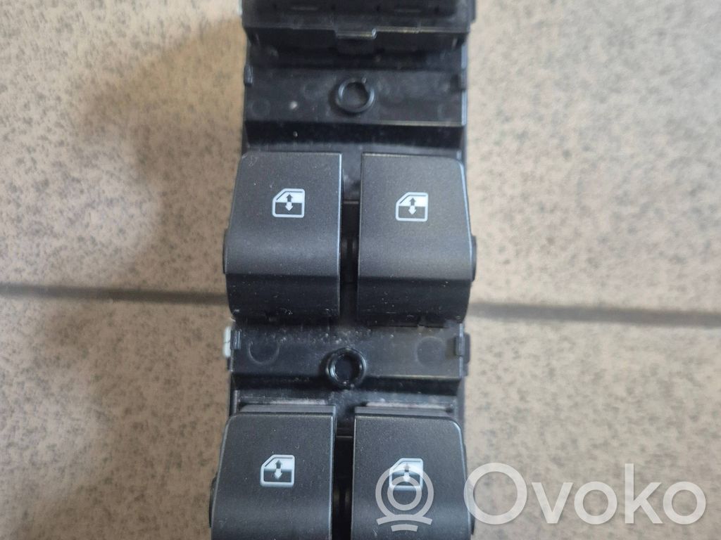 Hyundai i30 Electric window control switch 