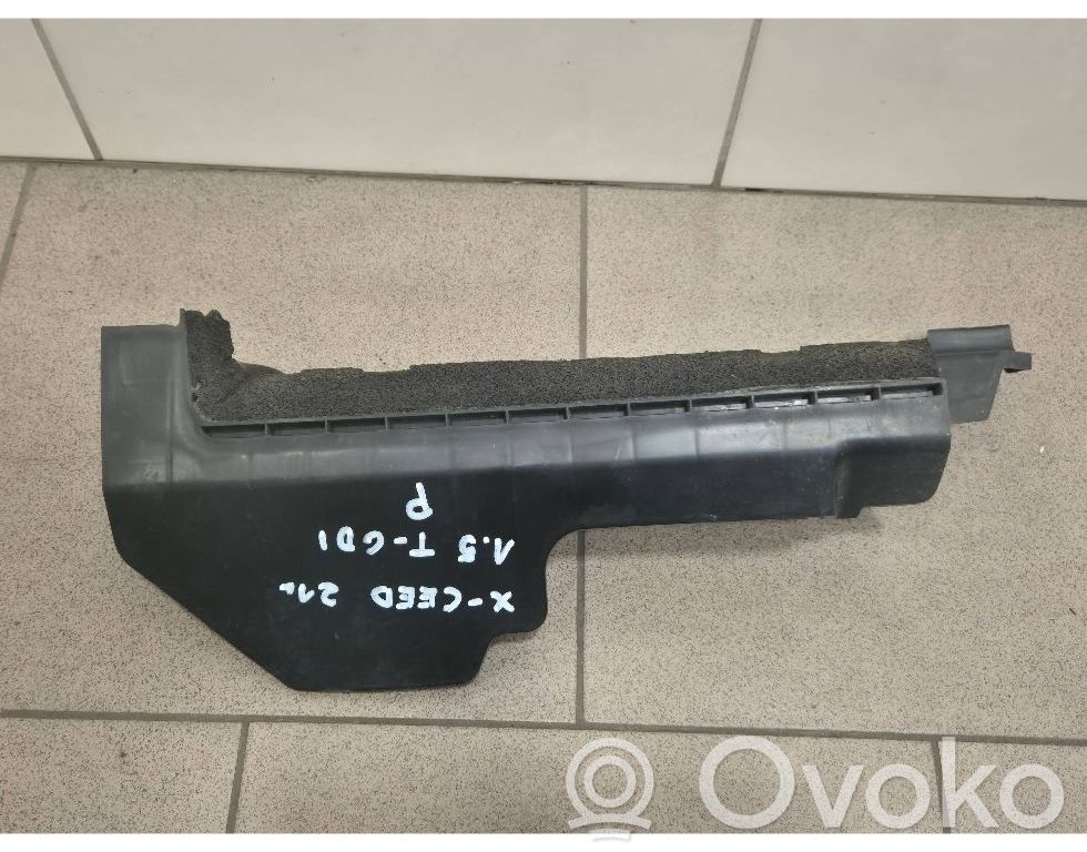 KIA Xceed Radiatorių apdaila 