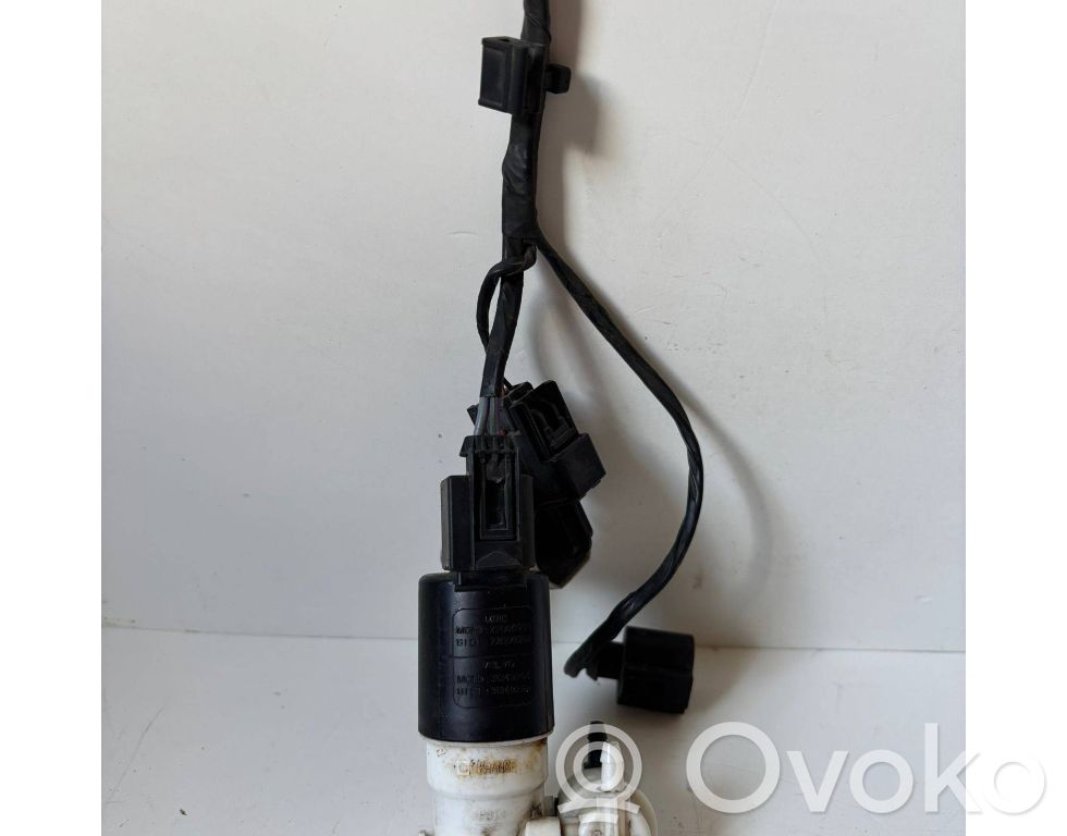 Windscreen/windshield washer pump   31349244,22006903,31349264,22006902