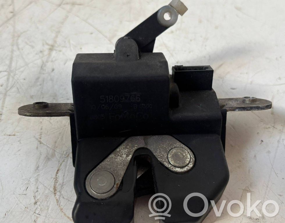 Ford Ka Tailgate lock latch 