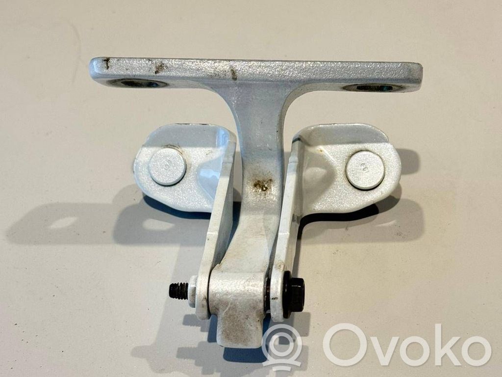 Tailgate/trunk/boot hinge   162494000A