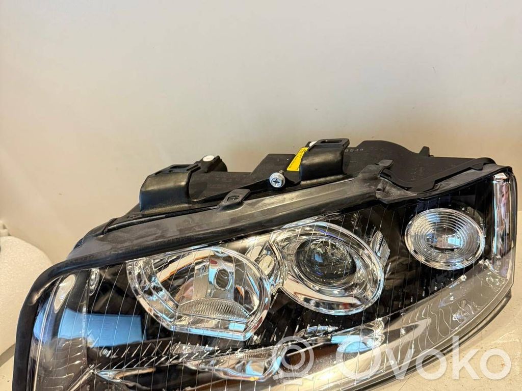 Audi A4 S4 B6 8E 8H Scheinwerfer 