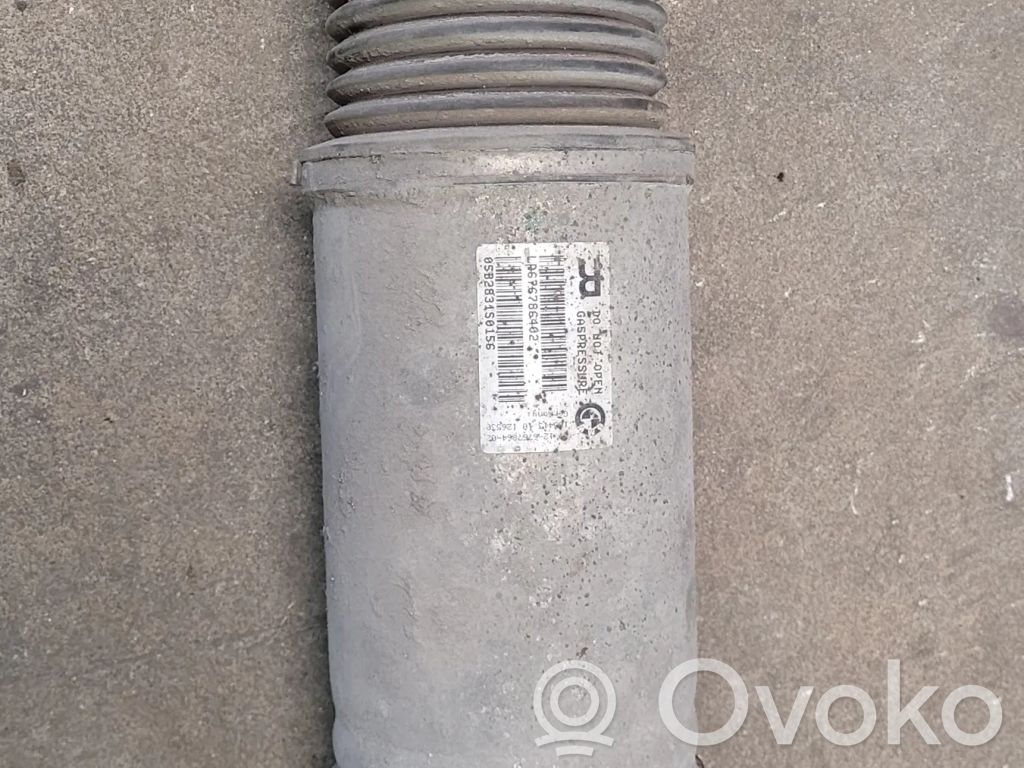 BMW 7 E65 E66 Aizmugurē amortizators (pneimatiskā / hidrauliskā balstiekārta) 