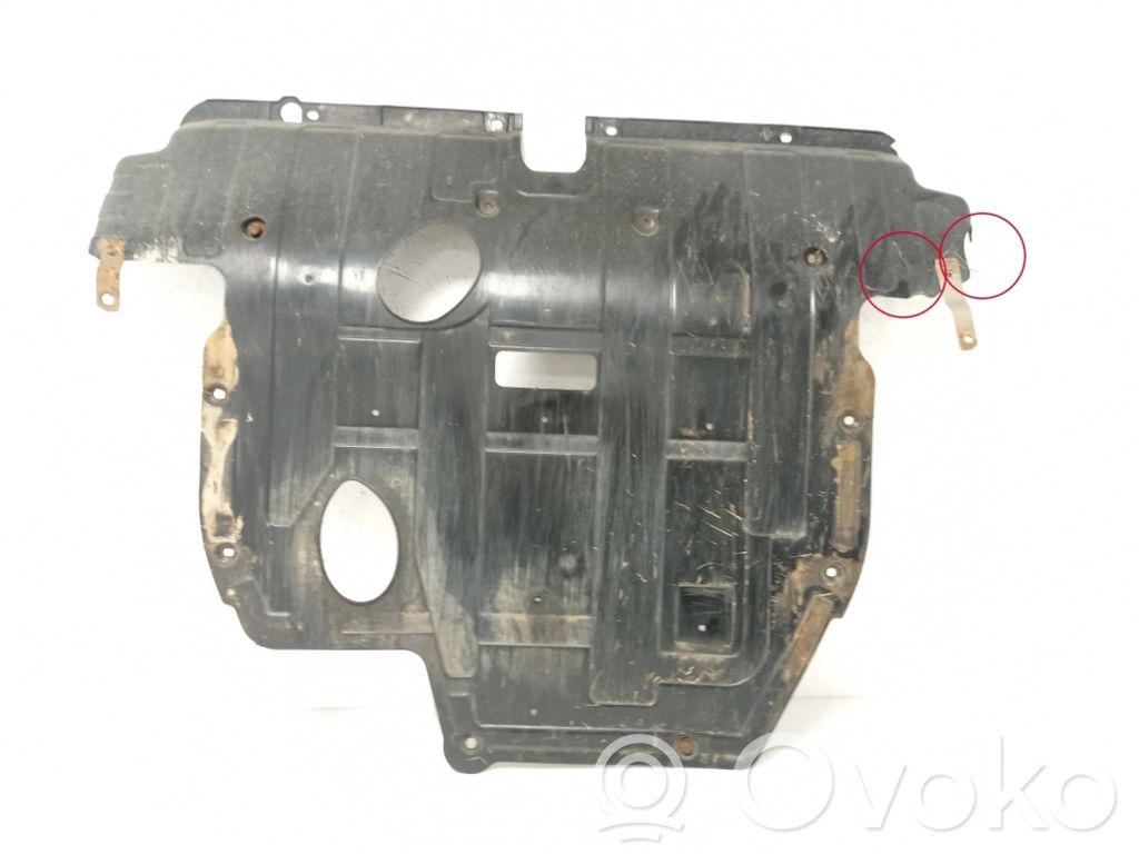 KIA Sorento Engine splash shield/under tray 