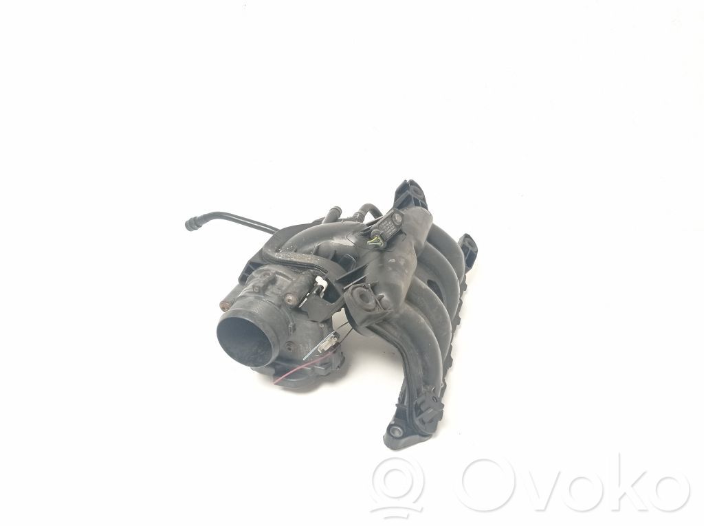 BMW 1 F20 F21 Kolektorius įsiurbimo 