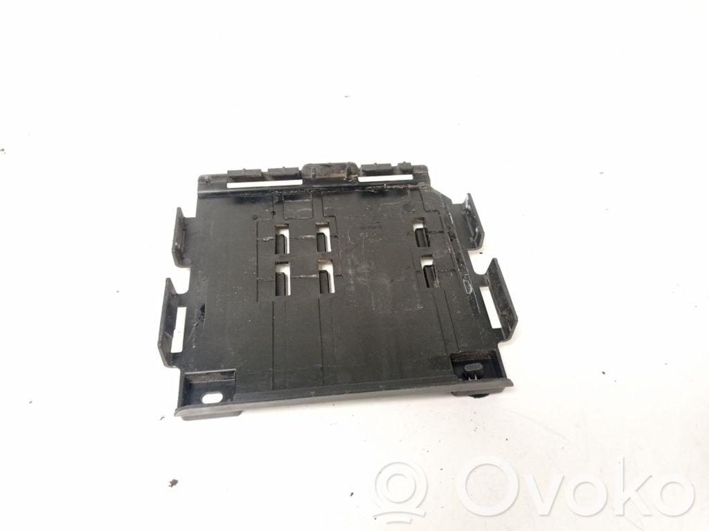 Opel Astra K Engine control unit holder 