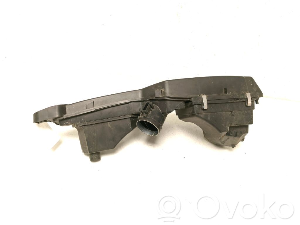 BMW 1 F20 F21 Obudowa filtra powietrza 