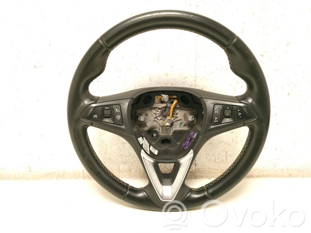 Opel Astra K Steering wheel 