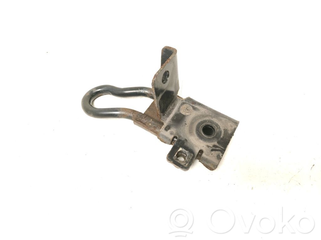 Dacia Duster II Anillo de remolque 