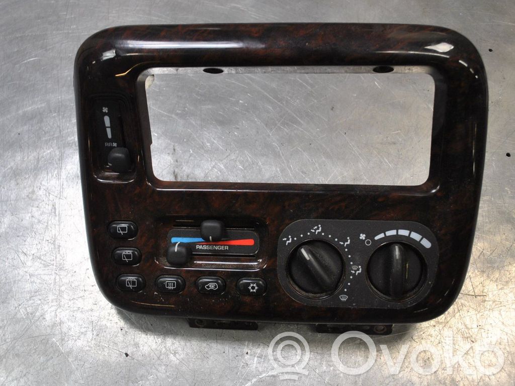 Chrysler Voyager Climate control unit 