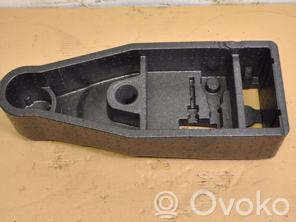 Tool set   13313648