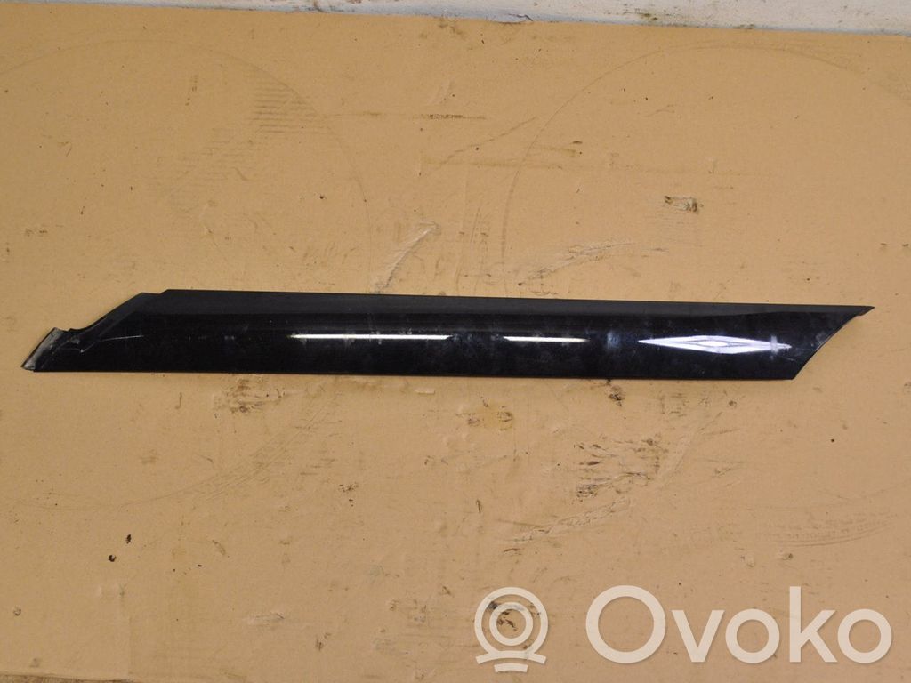 Saab 9-5 Windshield trim 
