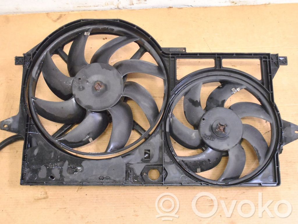 Elektrisks radiatoru ventilators   8240141
