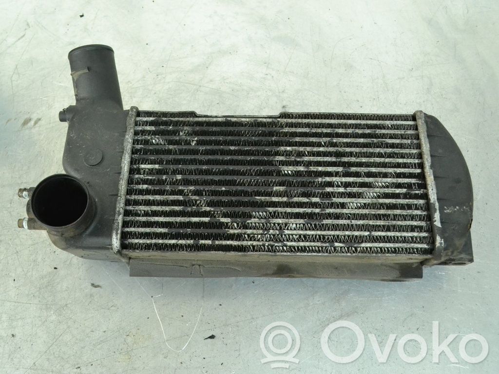 Audi 100 200 5000 C3 Interkūlerio radiatorius 