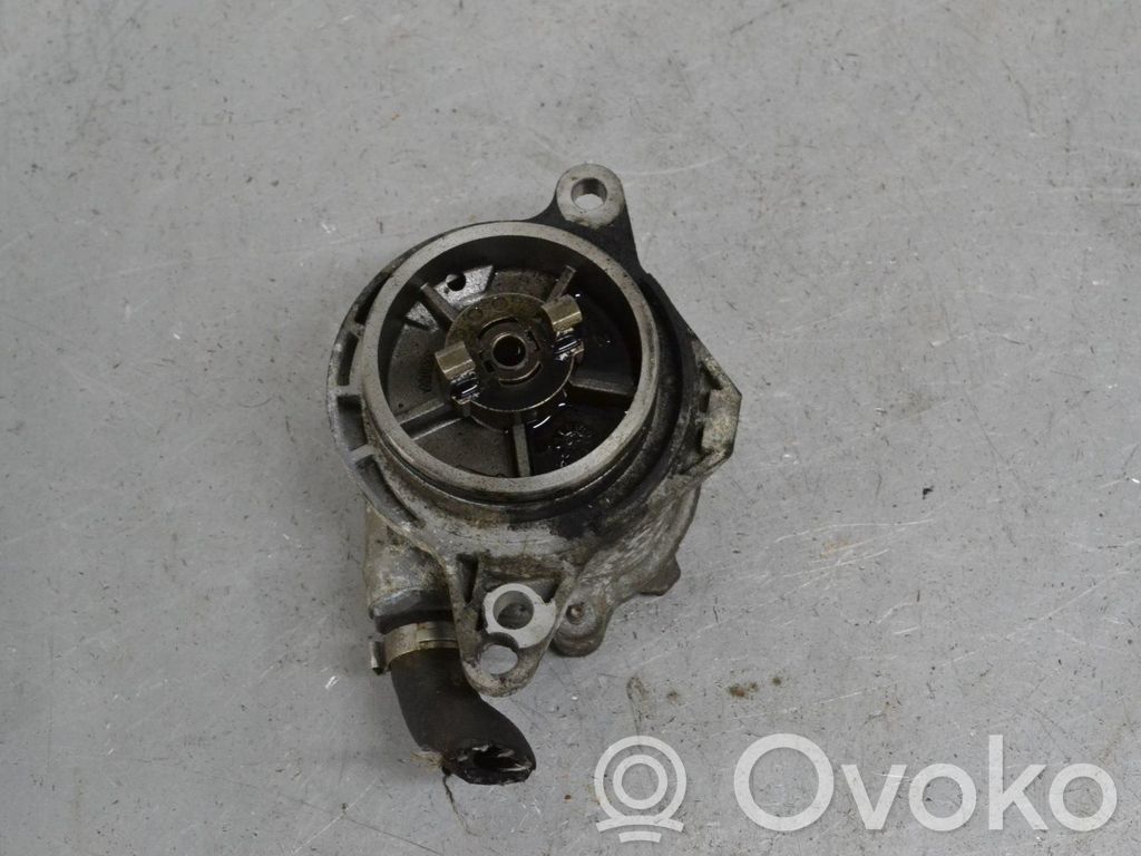 Pompe à vide   2249939