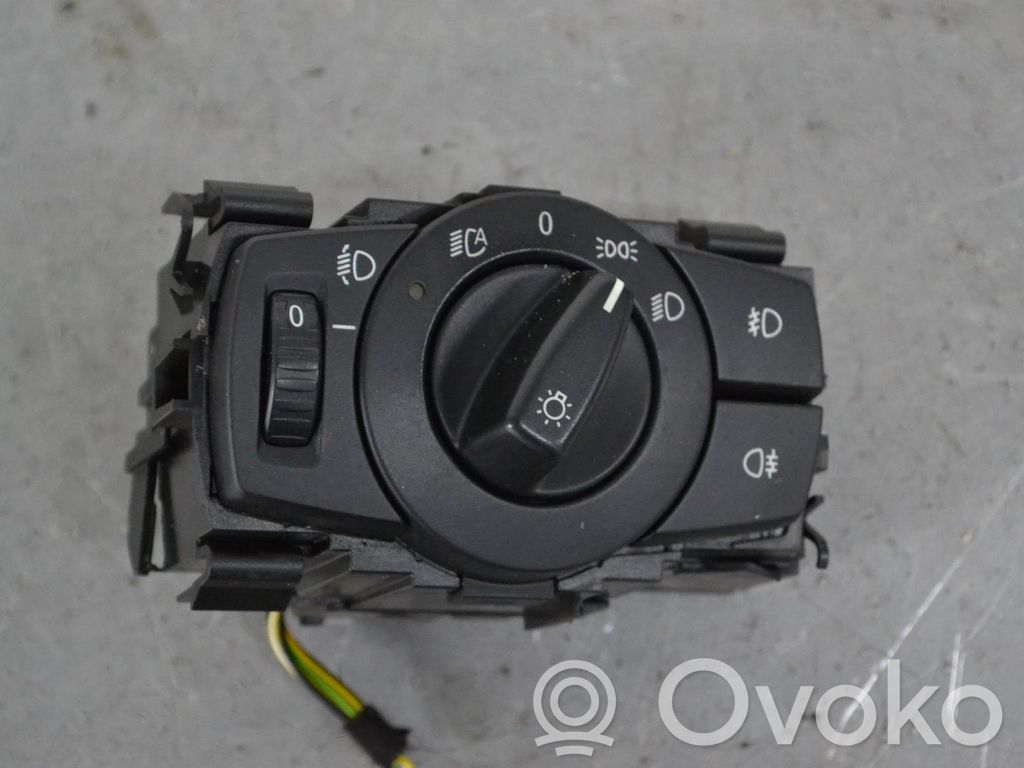 Lichtschalter   6932792