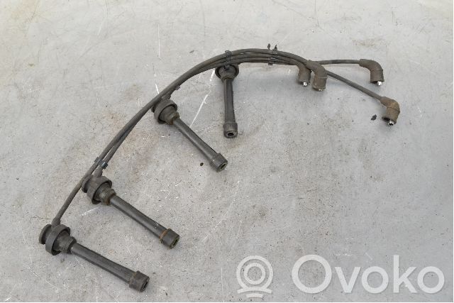 Mitsubishi Carisma Sytytystulpan johdot 