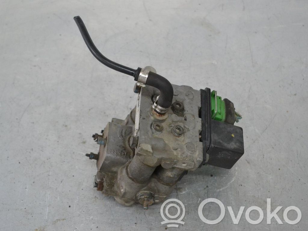 Bomba de ABS   B551051