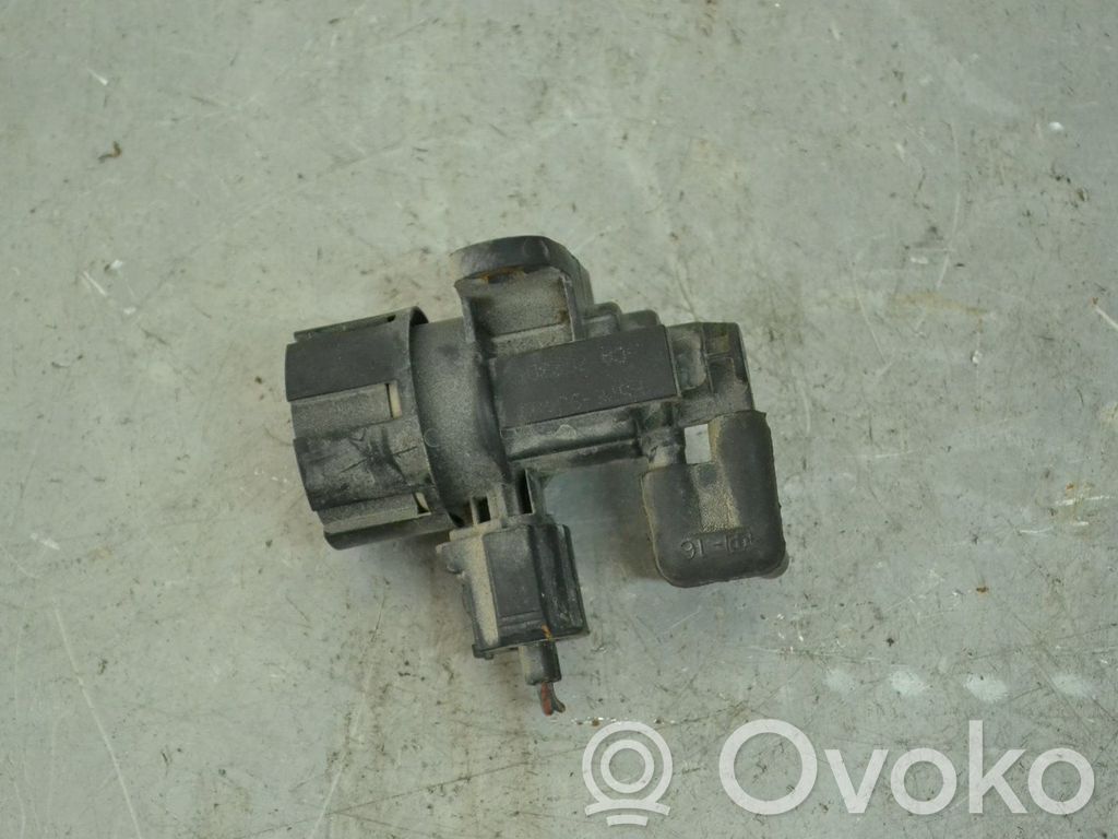 Válvula de vacío   F57E9J459CA