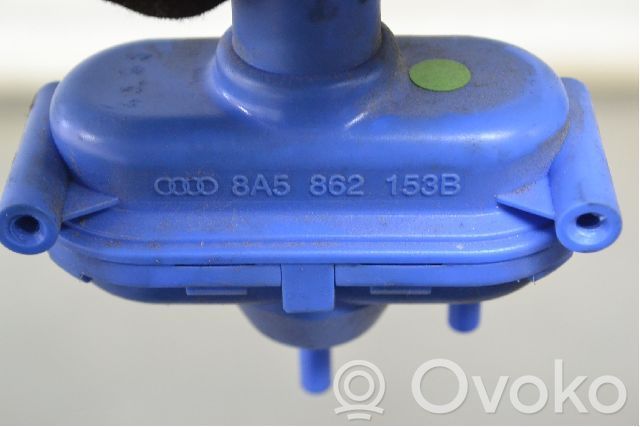 Loading door lock   8A5862153B