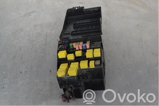 Módulo de fusible   XW4T14A003E