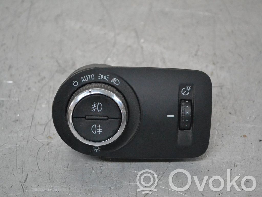 Saab 9-5 Light switch 
