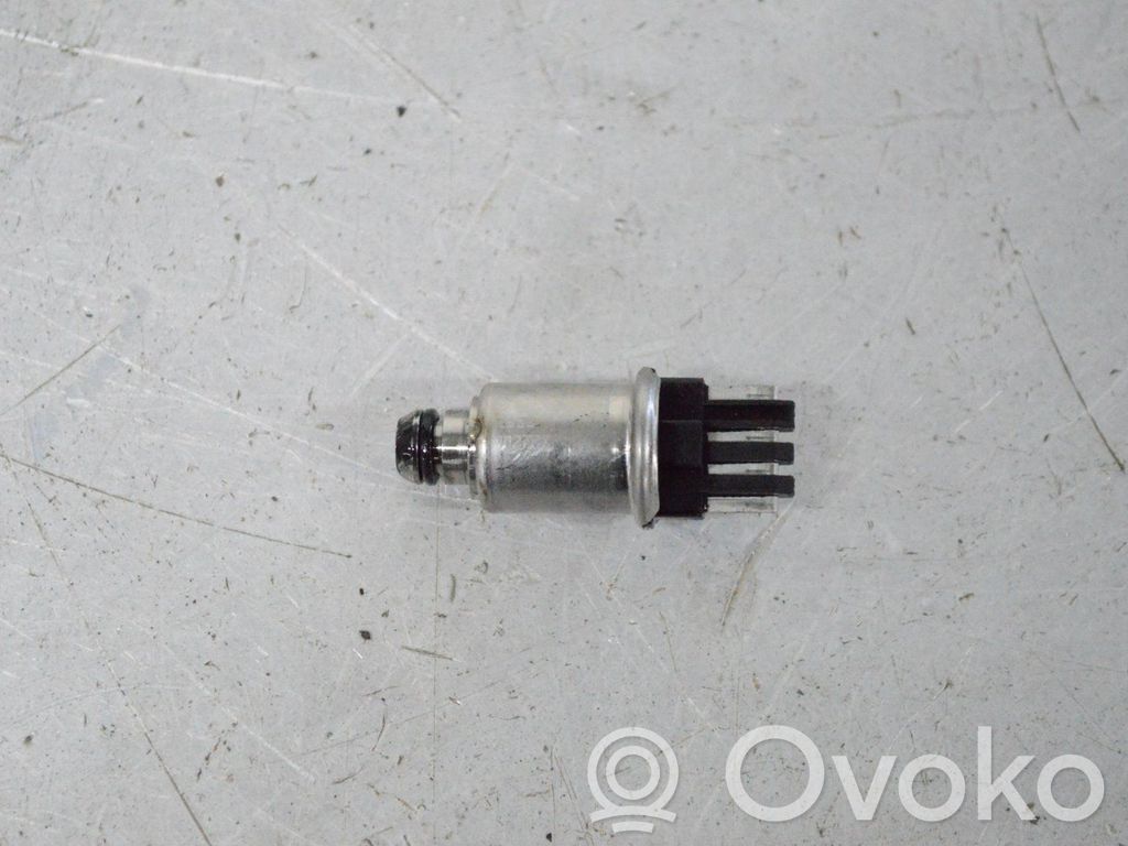 Volvo V70 Transfer box differential control unit 