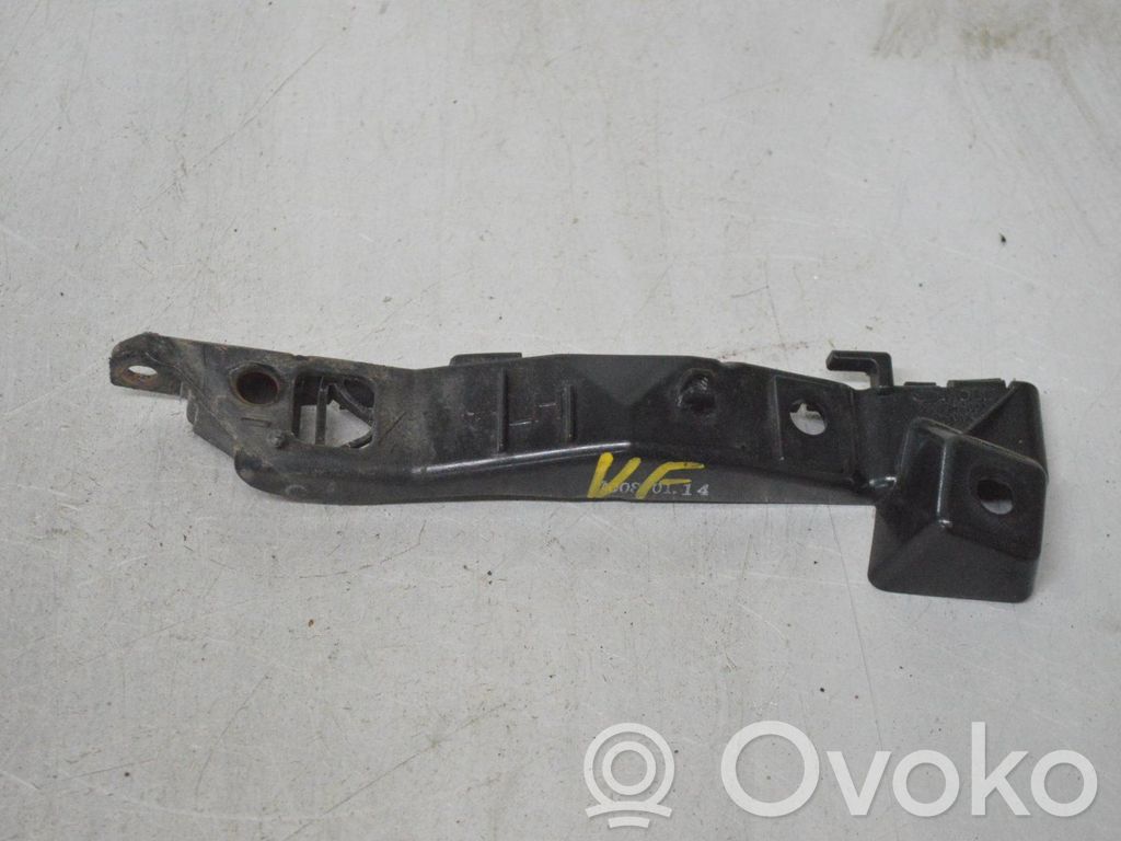 Priekšpusē bampera turētājs   865131H000