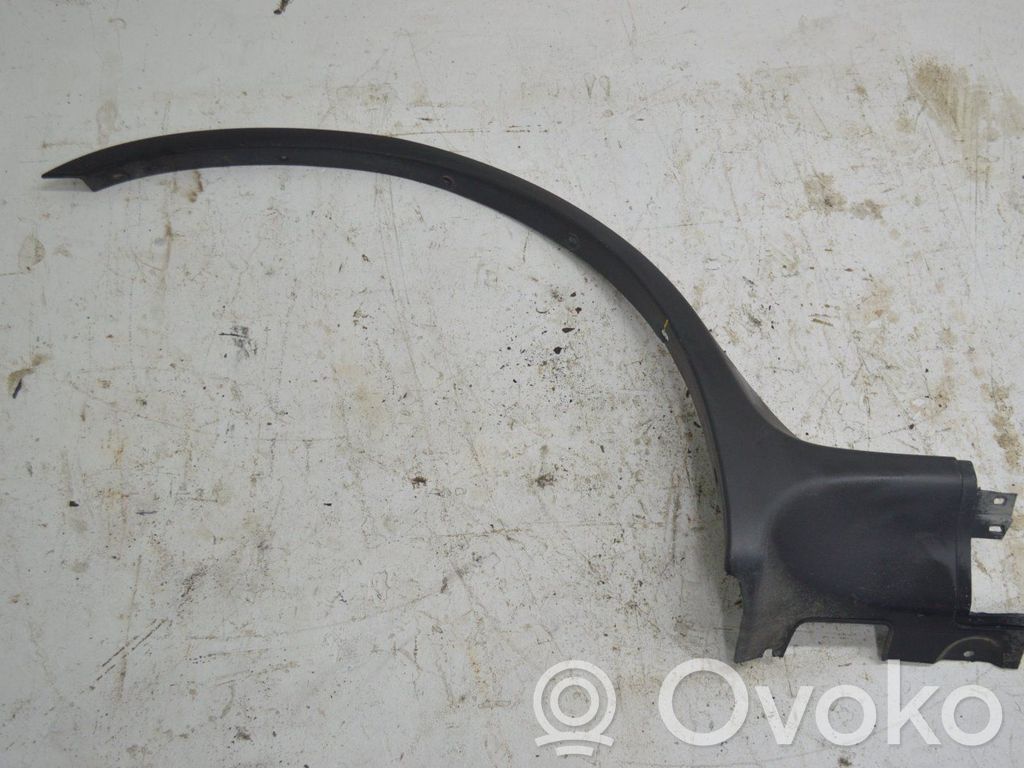 Rear arch trim   8408708