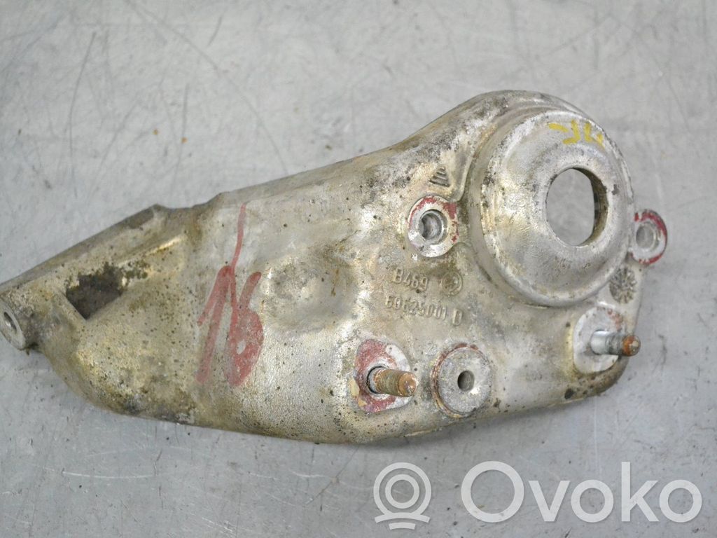 Oberer Querlenker vorne   60625001D