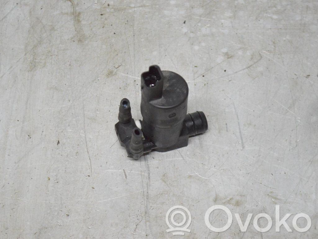 Windscreen/windshield washer pump   9641553980