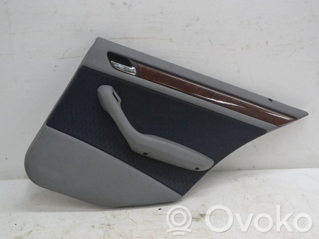 BMW 3 E46 Etuoven verhoilu 