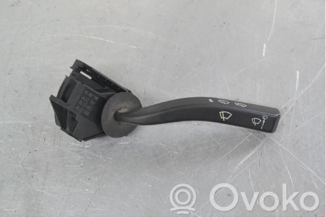 Wiper control stalk   4617752