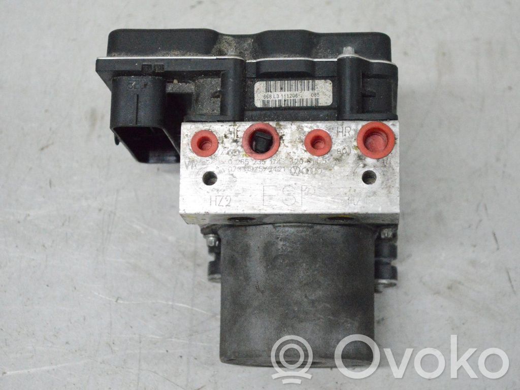 Audi R8 42 ABS-pumppu 