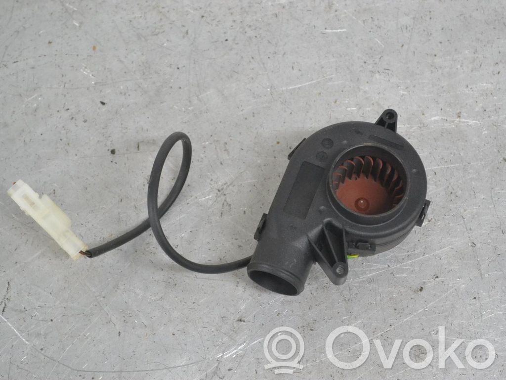 Elektrinis radiatorių ventiliatorius   753178304