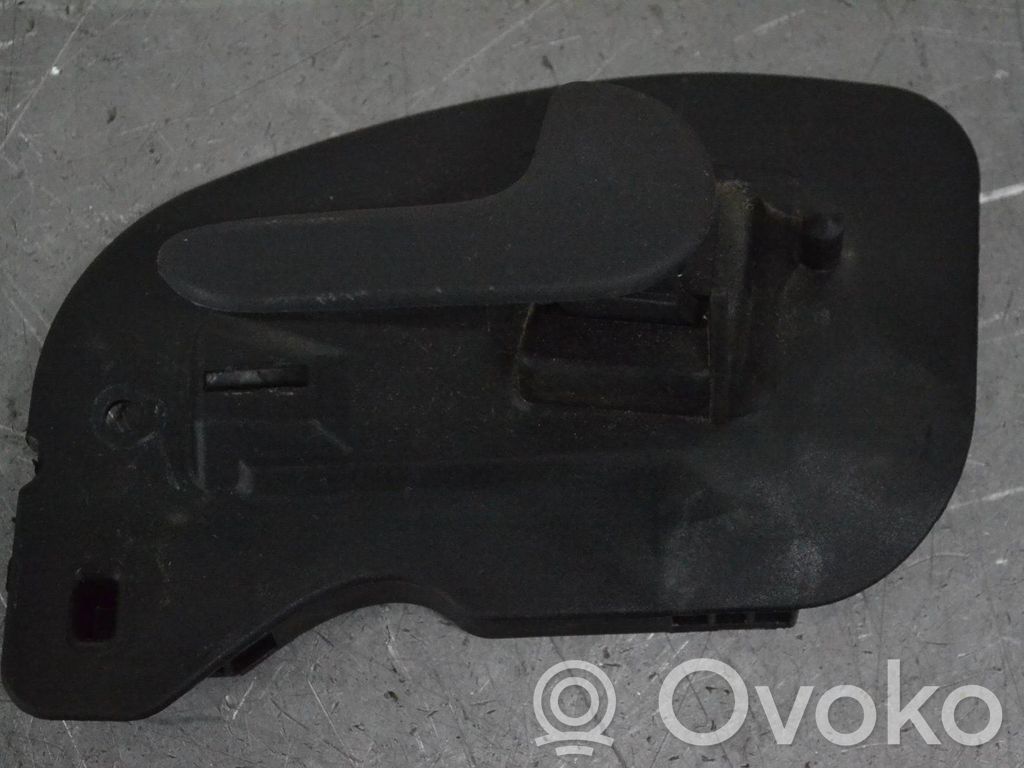 Front door interior handle   8061165,131042264,13104266