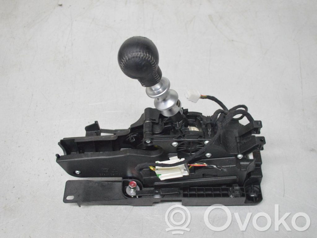 Mitsubishi Lancer X Gear shift cable linkage 