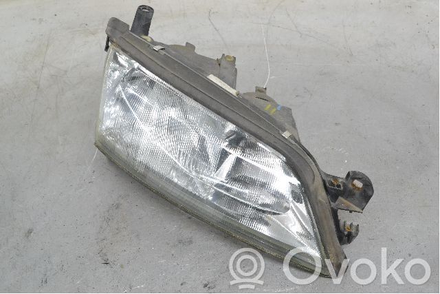 Scheinwerfer