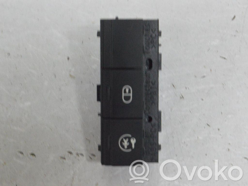 Peugeot Expert Central locking switch button 