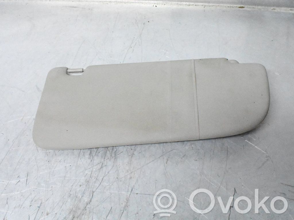 Sun visor