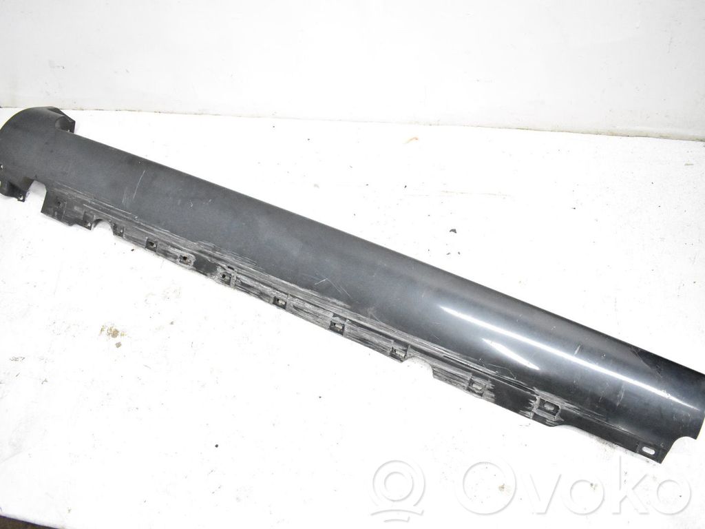 Slenkstis   4E0853859G