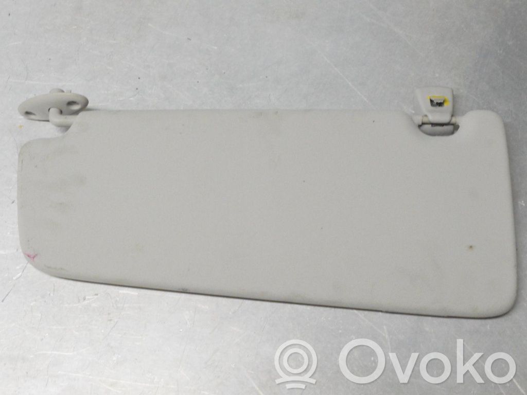 Sun visor