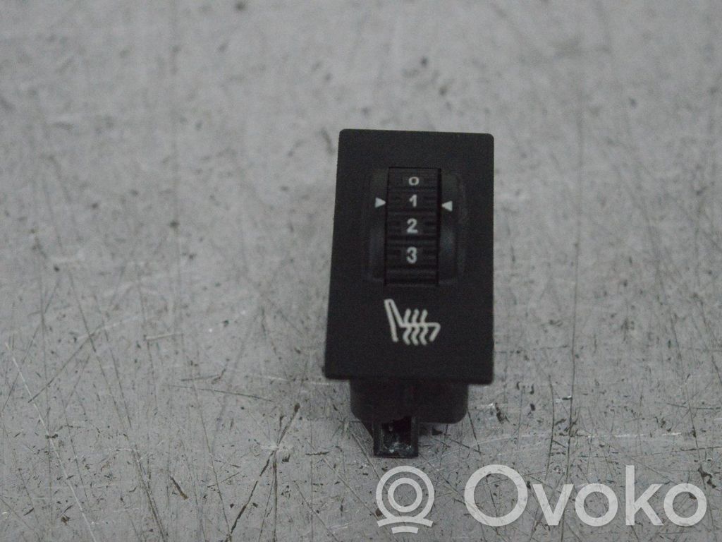 Seat heating switch   96618007XT