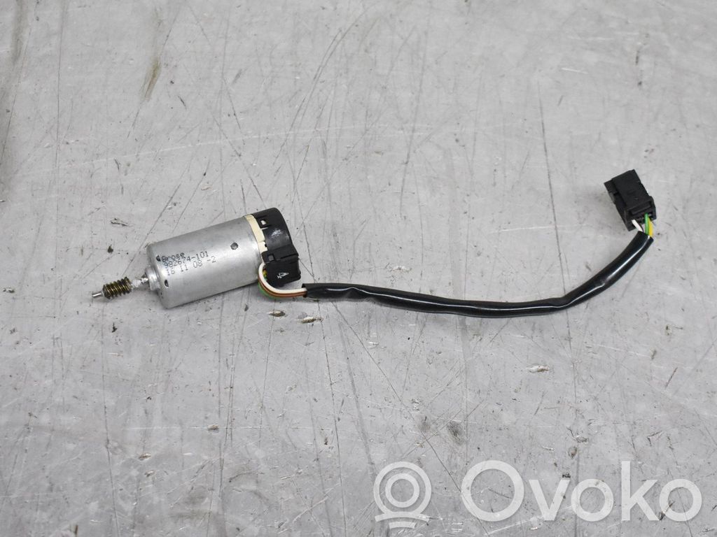 BMW 3 E92 E93 Front seatbelt 