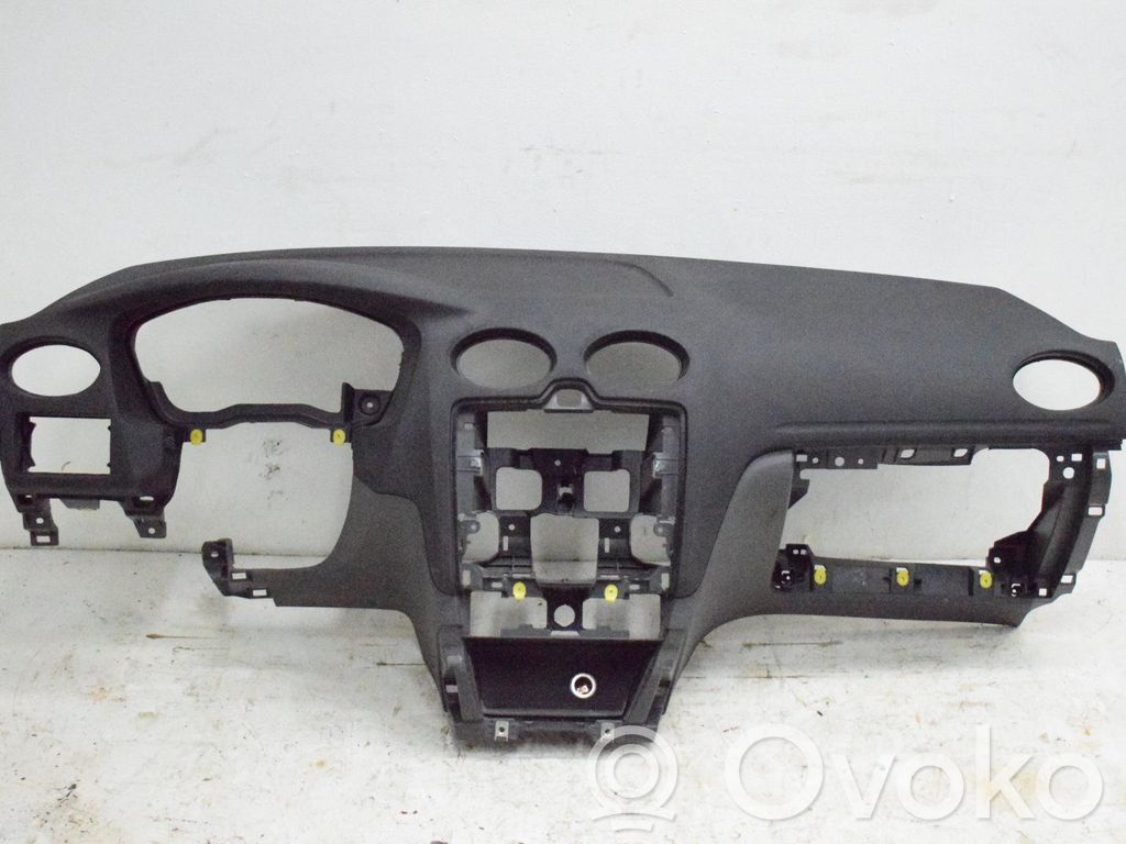 Ford Focus Dashboard 