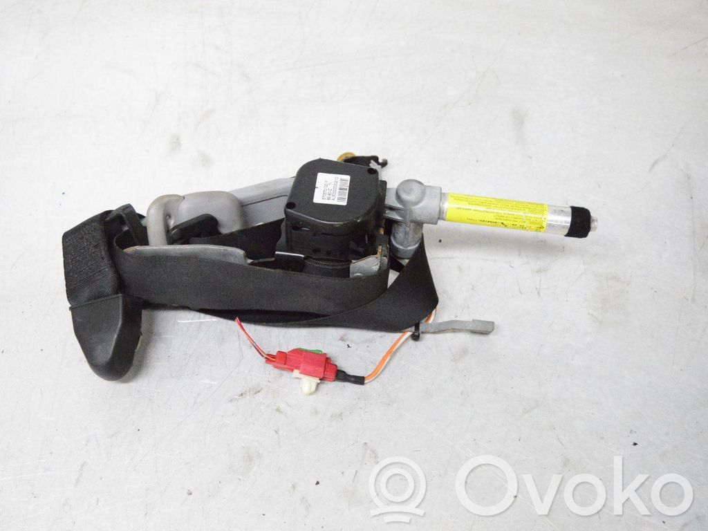 Mitsubishi Carisma Cinturón delantero 