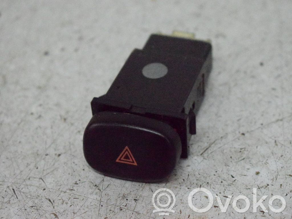 Hyundai Accent Hazard light switch 