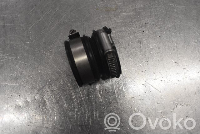 Intercooler hose/pipe